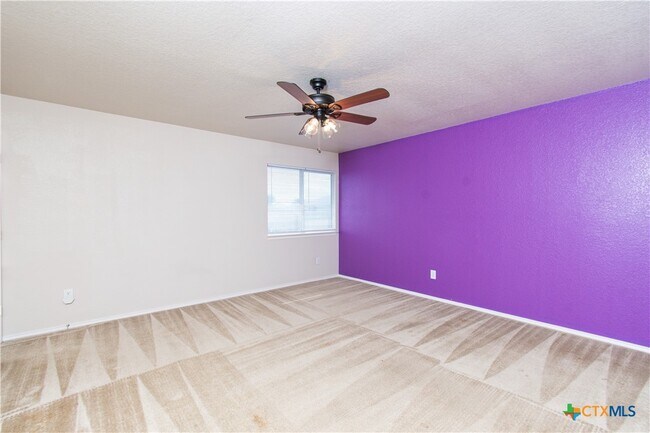 Building Photo - 5401 Jitterbug Ct