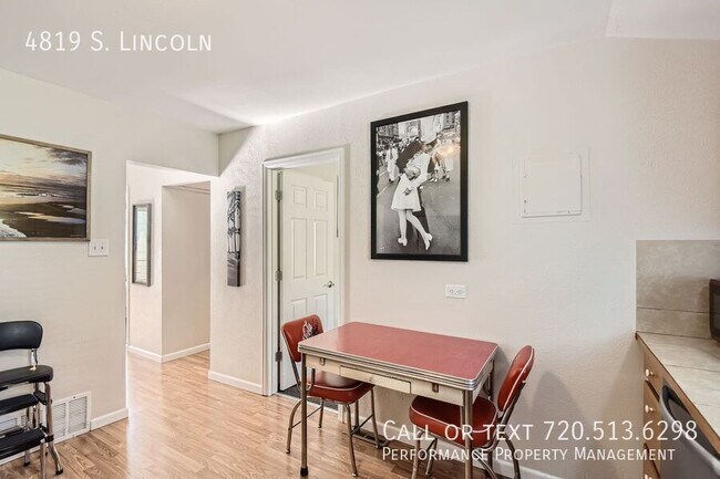 Building Photo - 4819 S. Lincoln-