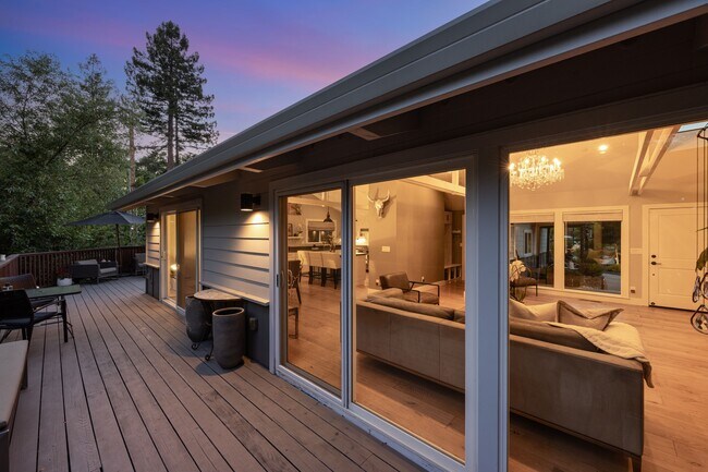Building Photo - 88 Calistoga Rd