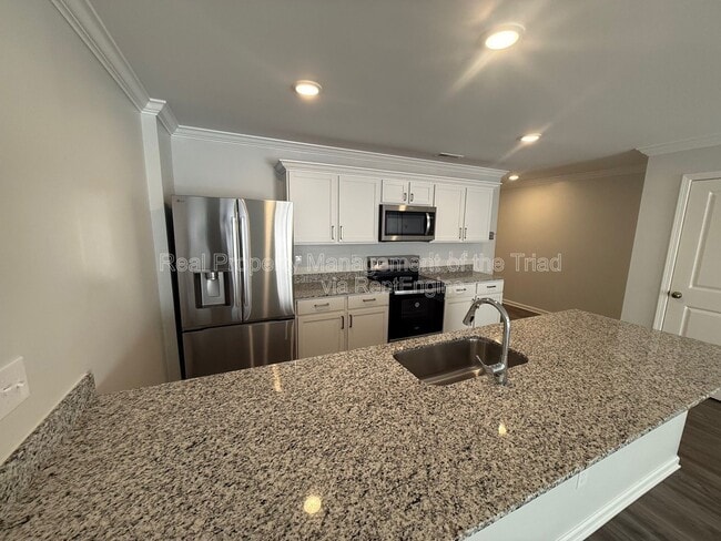 Building Photo - 108 Span Ln