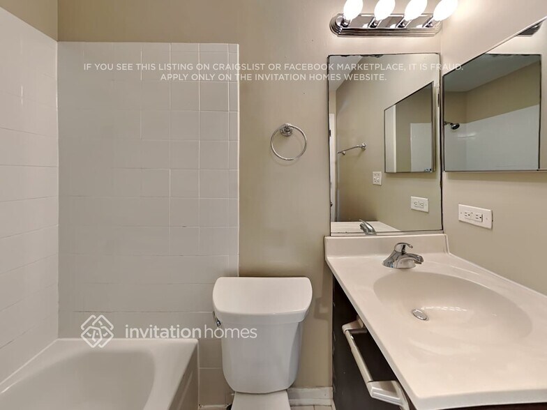 Building Photo - 128 Longford Dr