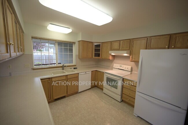 Building Photo - 3 bed 2 bath home in Sequim