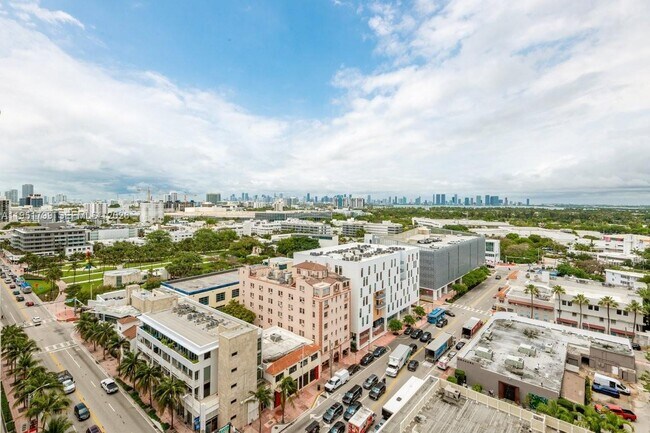 Building Photo - 2301 Collins Ave