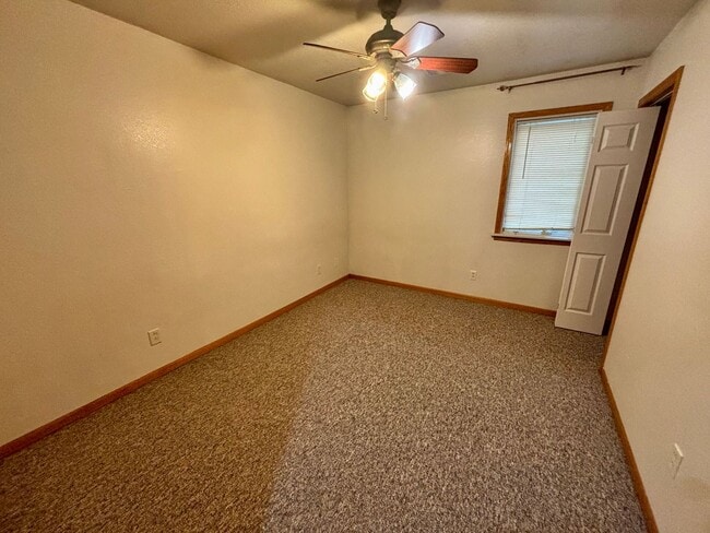 Building Photo - Italian Estates Property Management