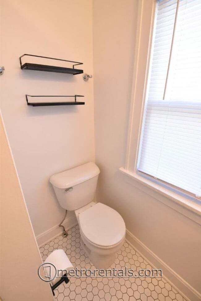 Building Photo - 2589-2591 N Fourth Street