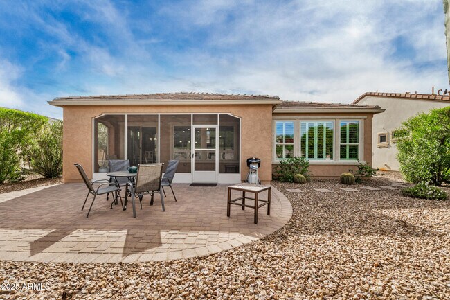 Building Photo - 856 E Harmony Wy