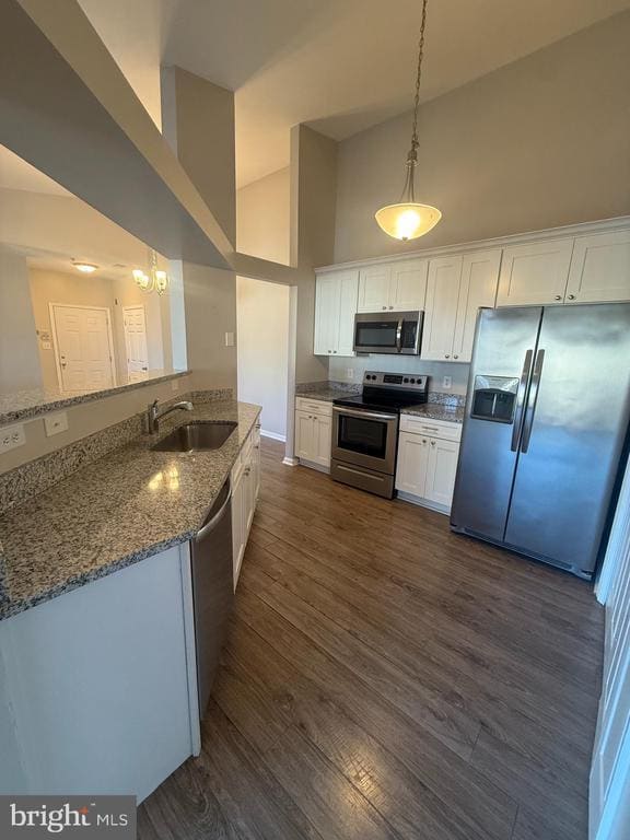 Building Photo - 8204 Blue Heron Dr