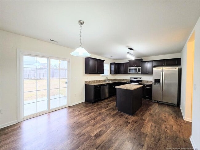 Building Photo - 331 Botanical Ct