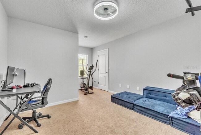 Building Photo - 3256 Rodrick Cir
