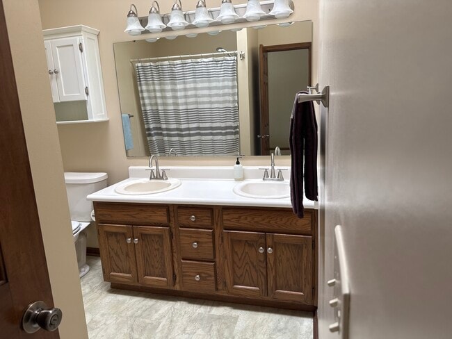 Building Photo - 9229 Westdrum Ct