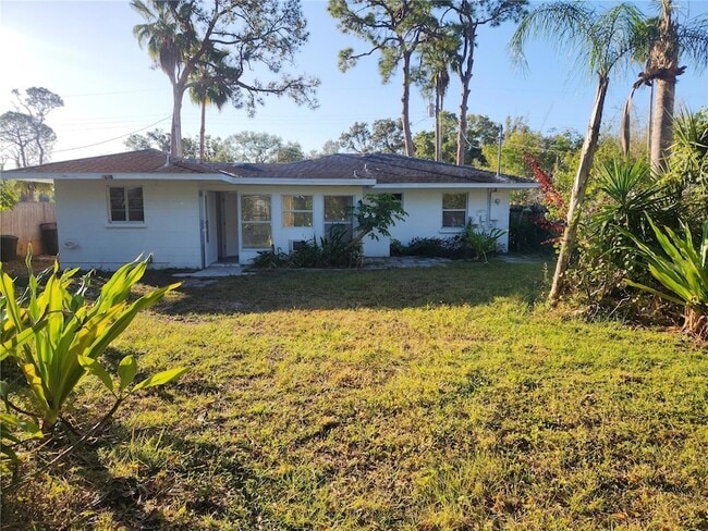 Building Photo - 957 47th St