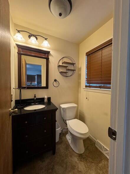 Half Bath - 13A Harding Avenue