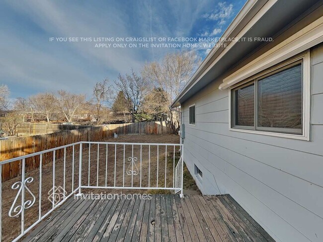 Building Photo - 10110 Depew St