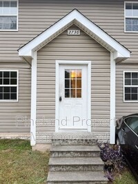 Building Photo - 2736 George Owen Rd
