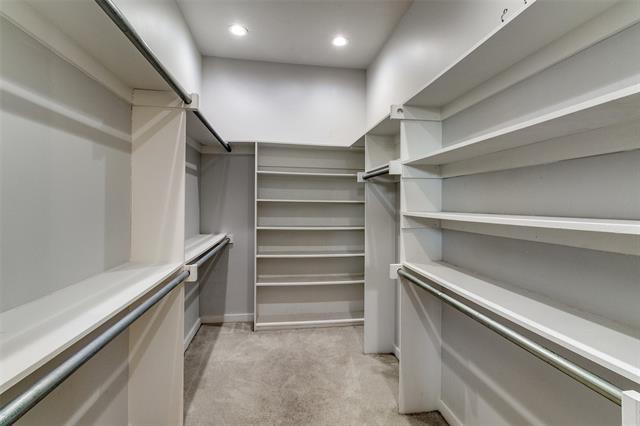 Building Photo - 4977 Zuma Ct