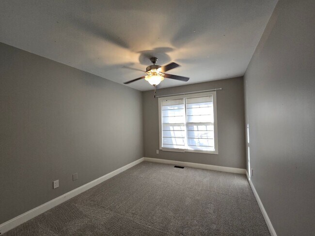 Building Photo - 641 Orchard Falls Dr