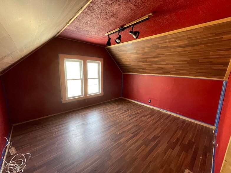 Bedroom 1 - 303 Benton St