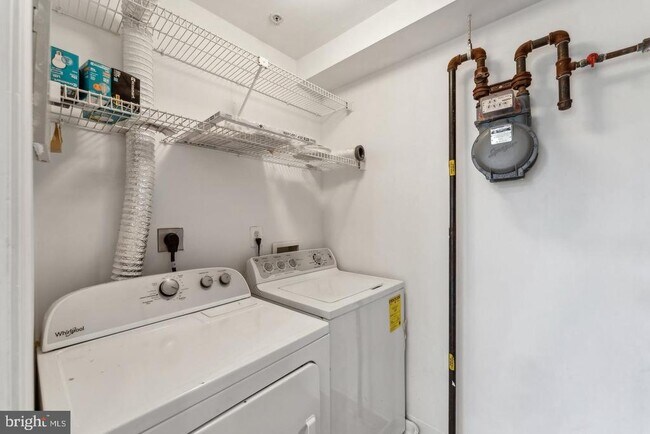 Building Photo - 7524 Snowpea Ct