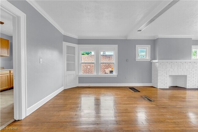 Building Photo - 13605 Othello Ave