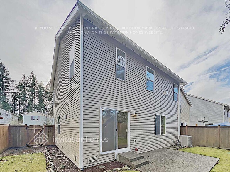 Building Photo - 5113 203rd St Ct E