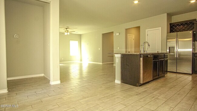 Building Photo - 12264 Desert Sea Ct