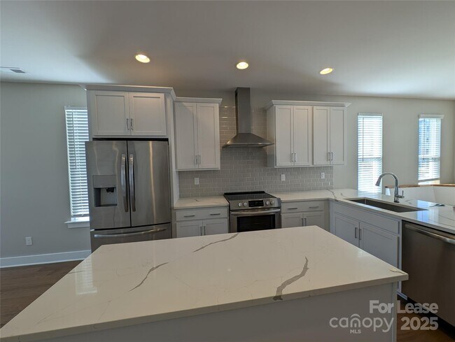 Building Photo - 2322 Elizabeth Ml Pl