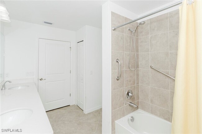 Building Photo - 6034 National Blvd