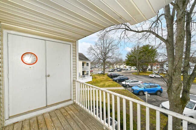 Building Photo - 171 Fairview Cir