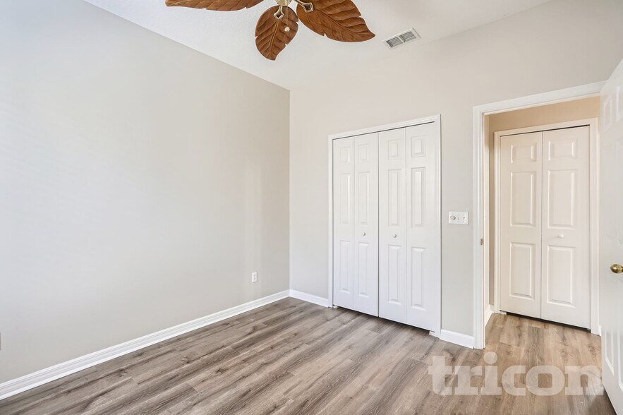 Building Photo - 5555 Burlwood Dr