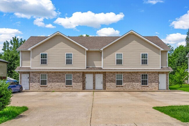Building Photo - 2260 McCormick Lane
