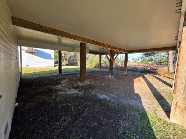 Building Photo - 6119 Lacey Oak Dr