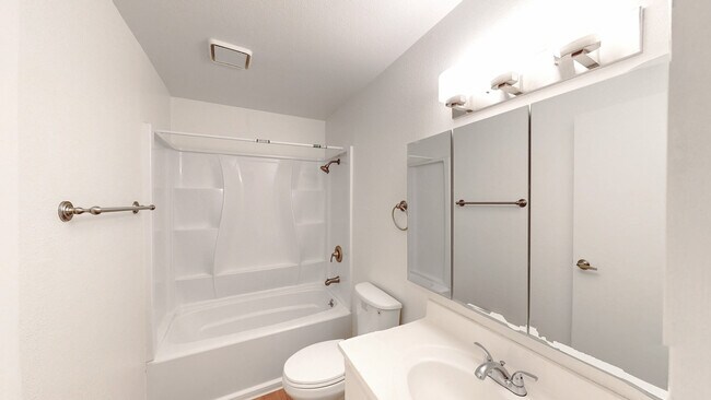 Building Photo - 212 Marin St