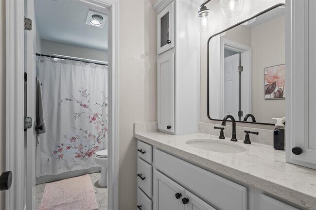 Building Photo - 15106 S Flamingo Dr