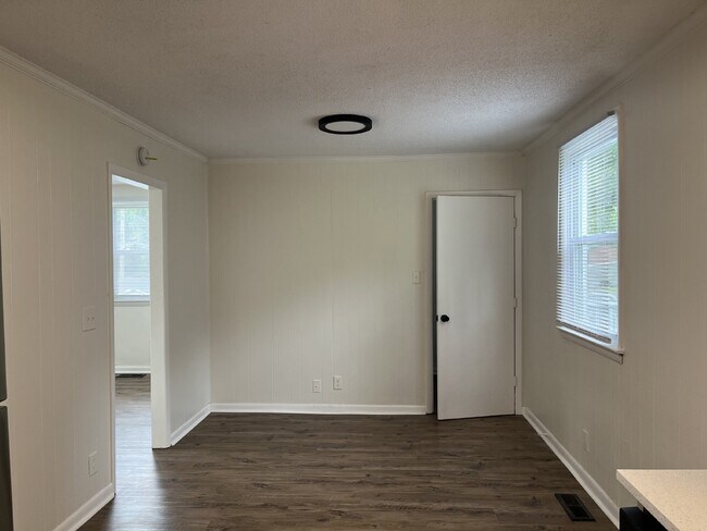 Building Photo - "Charming 3-Bed Home on Cherry Tree Drive ...