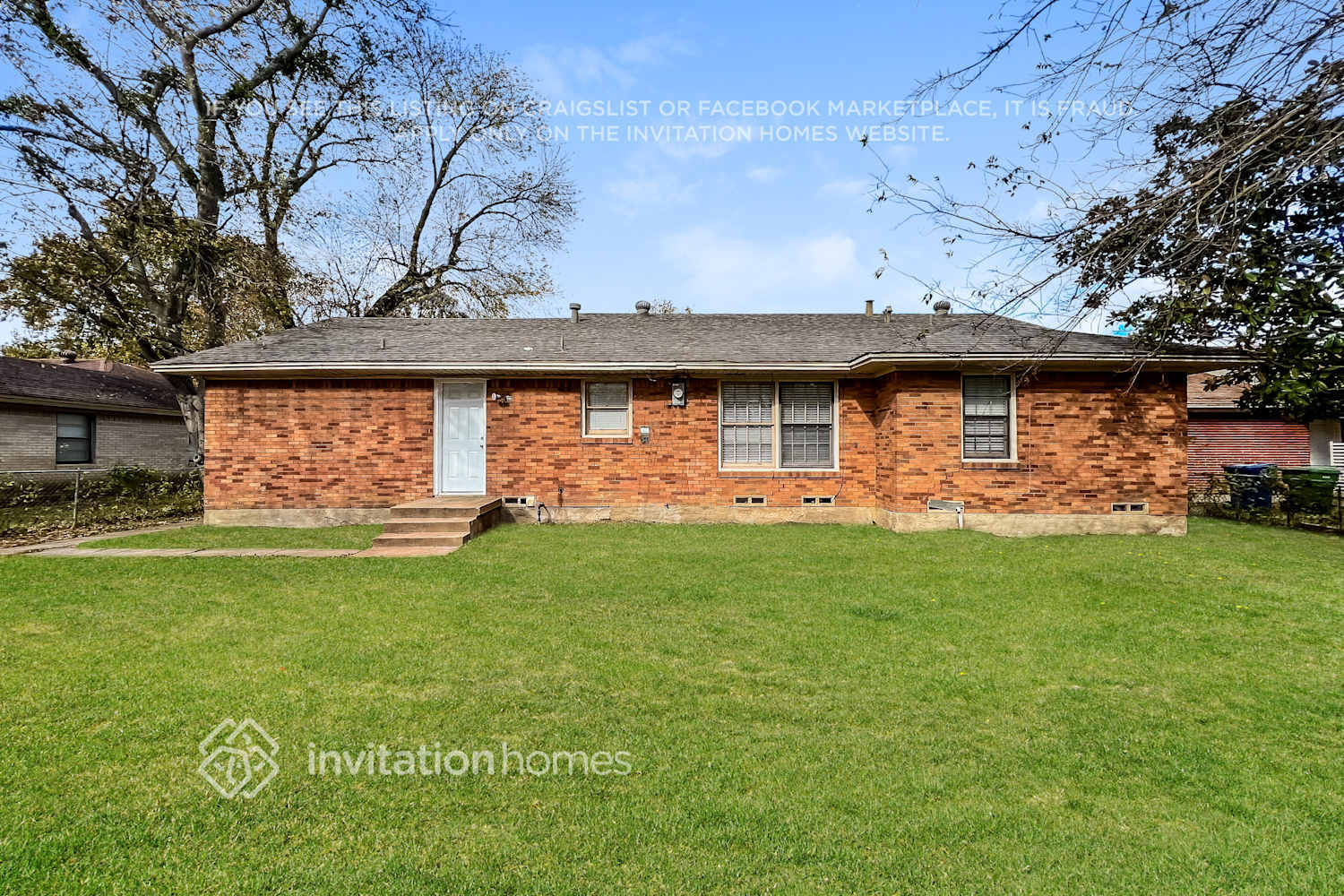 Building Photo - 1222 McDonald Dr