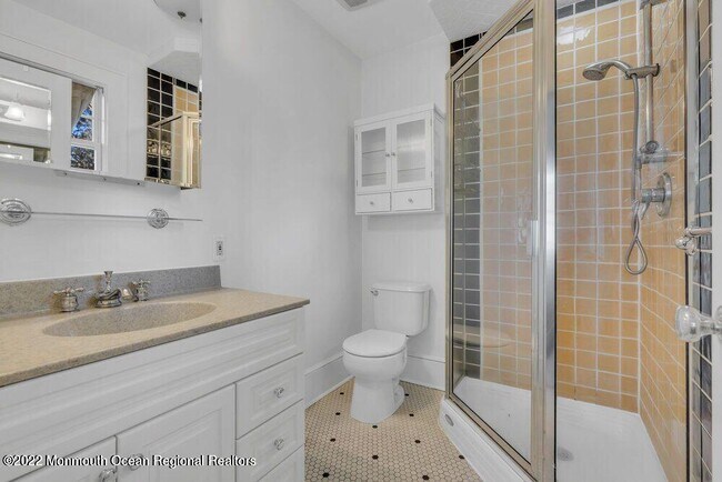 Building Photo - 508 Wildwood Rd