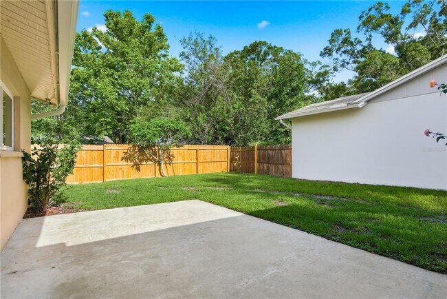 Building Photo - 2914 Cypress Green Dr