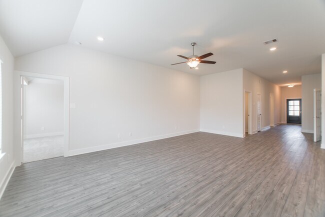 Building Photo - 9826 N Goshawk Trl