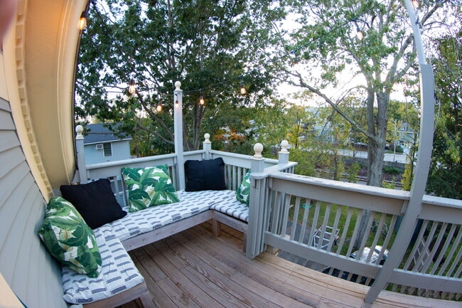 Primary Photo - 36 Irving St