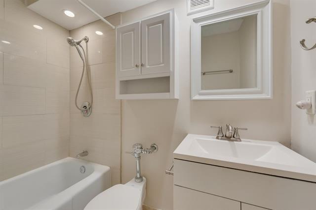 Building Photo - 3883 Turtle Creek Blvd
