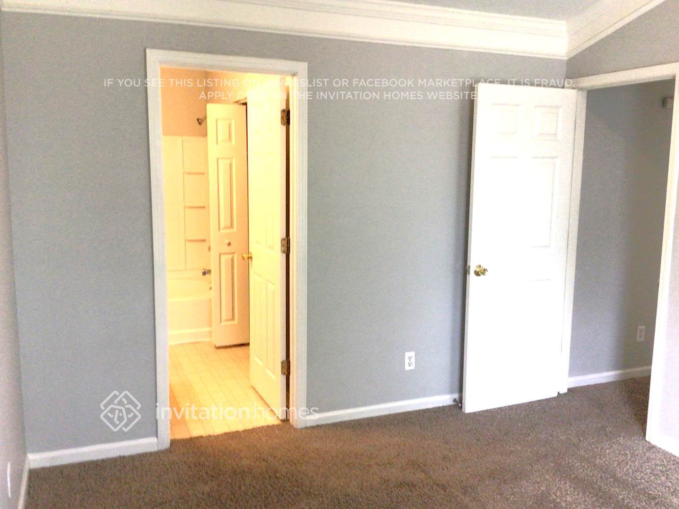 Building Photo - 5310 Peachwood Dr