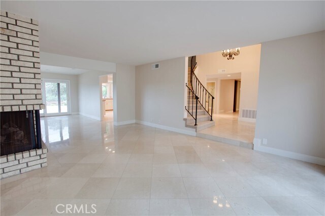 Building Photo - 26081 Via Viento