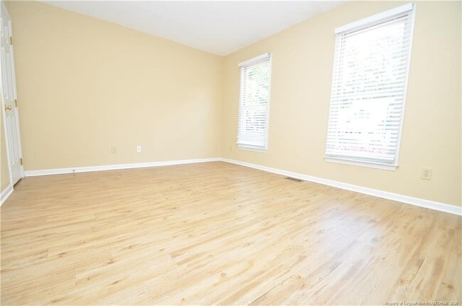 Building Photo - 1004 Oak Lake Ct