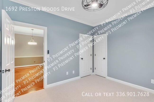 Building Photo - 1692 Preston Woods Dr