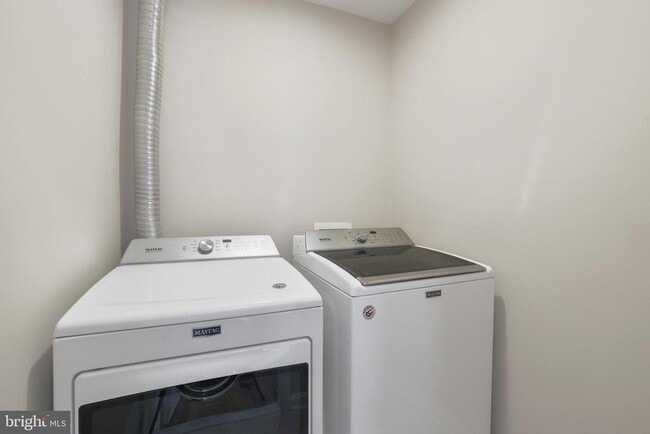 Building Photo - 401 Yorkshire Ridge Ct