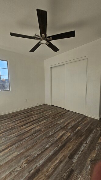 Building Photo - 2229 Goldhill Way