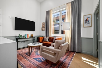 Building Photo - 2212 Morris Ave