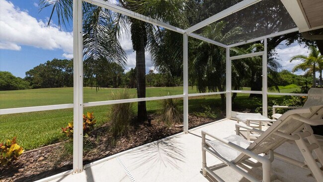 Building Photo - 974 Rotonda Cir