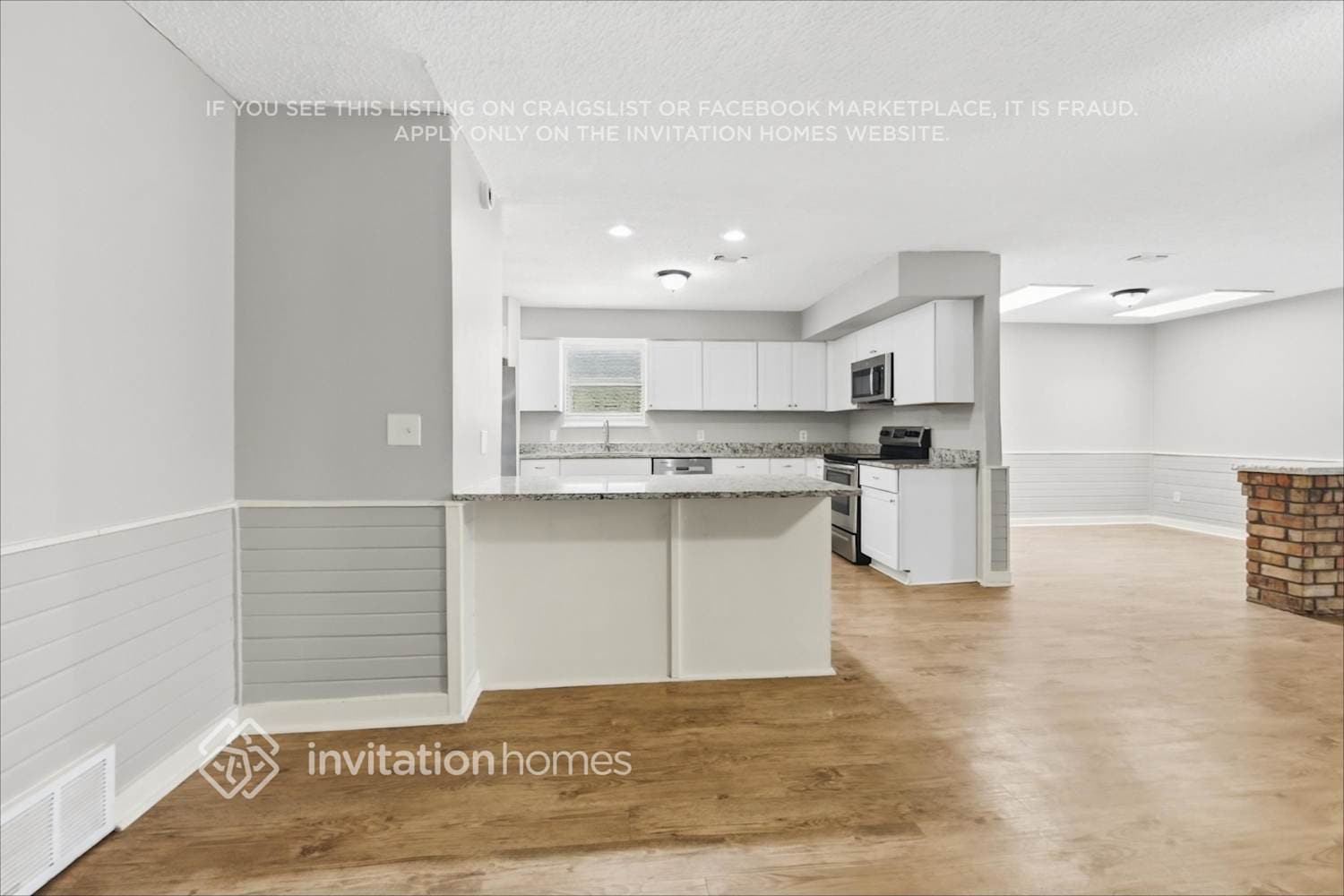 Building Photo - 3212 Glenmont Dr