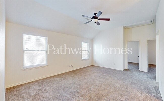 Building Photo - 209 Bentley Dr